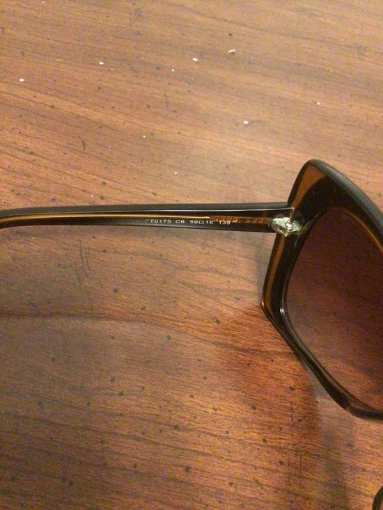 Tom Ford vintage cats eye sunglasses with velvet cover main image 7